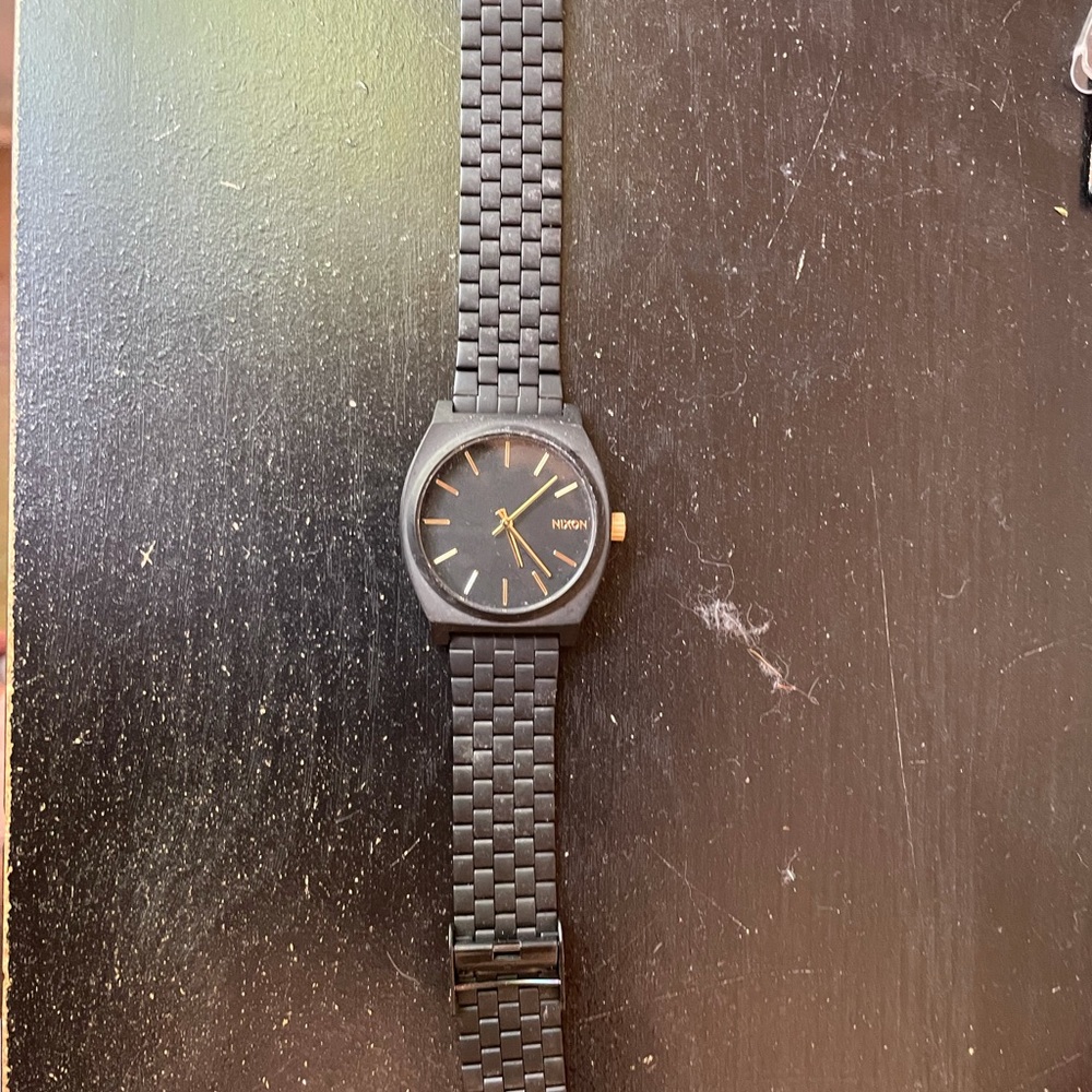 Nixon wrist watch